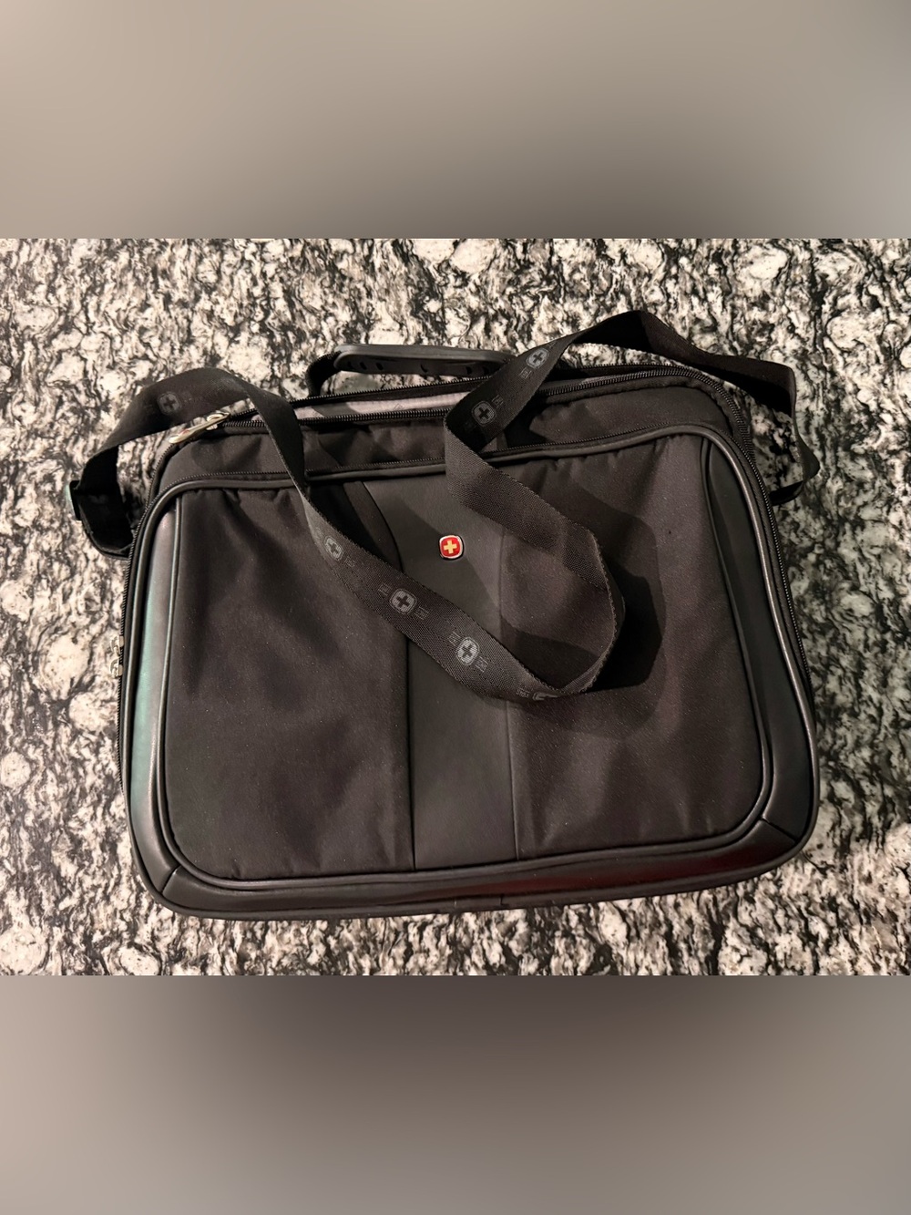 LIKE NEW SwissGear Black Laptop Briefcase with Cross-Detail Strap